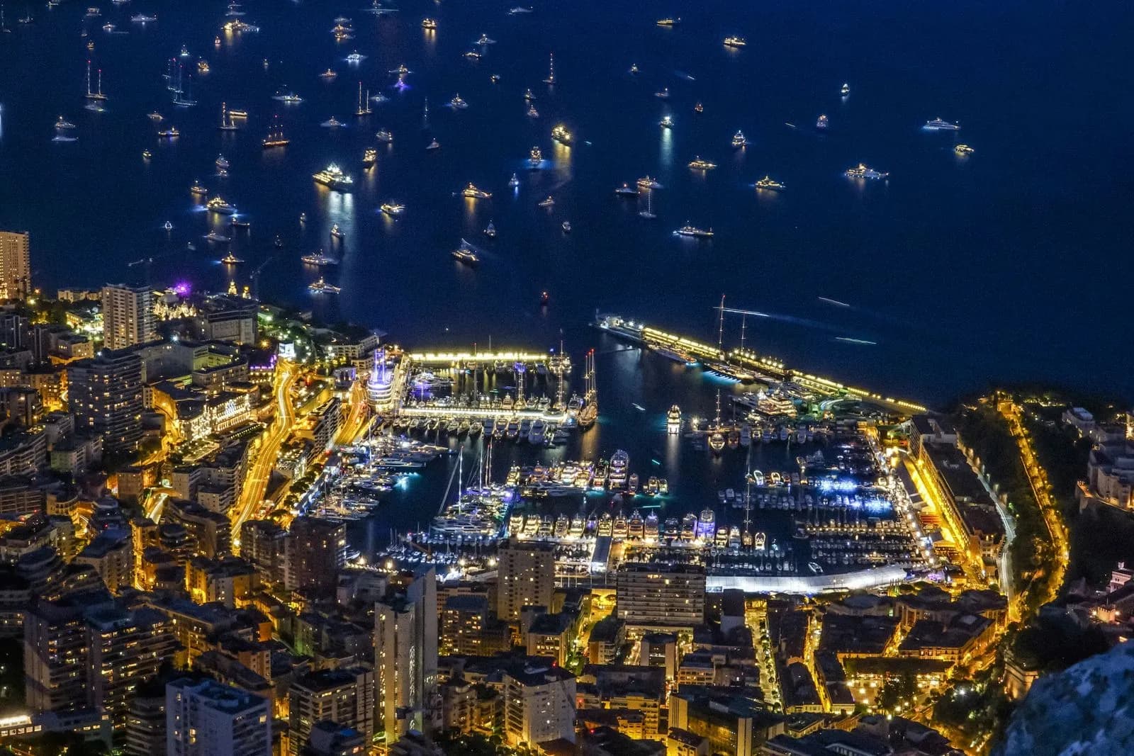 Contact Vivre à Monaco
